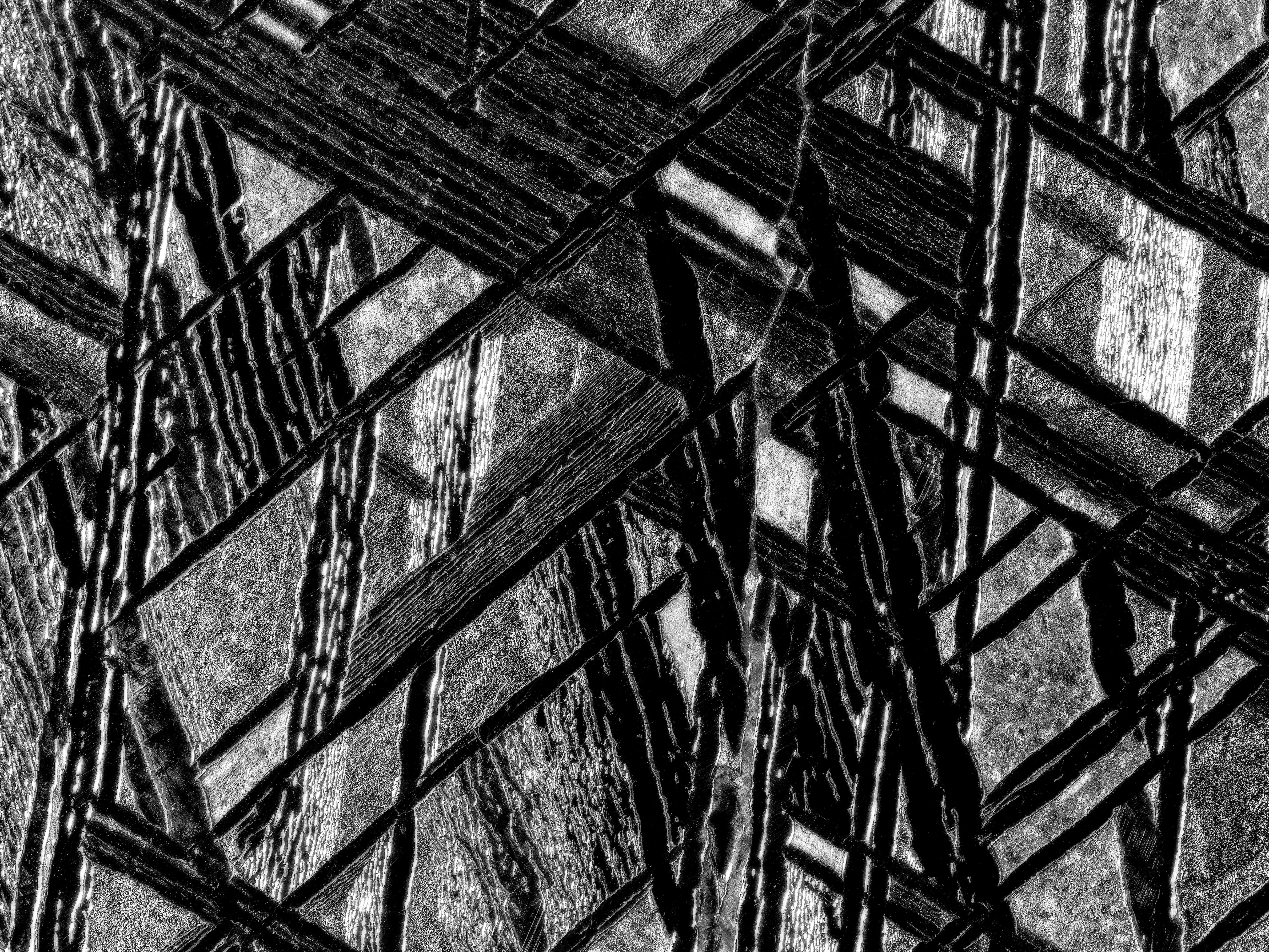 Etched slice of the Mounionalusta iron nickel meteorite, horizontal field of view = 27 mm