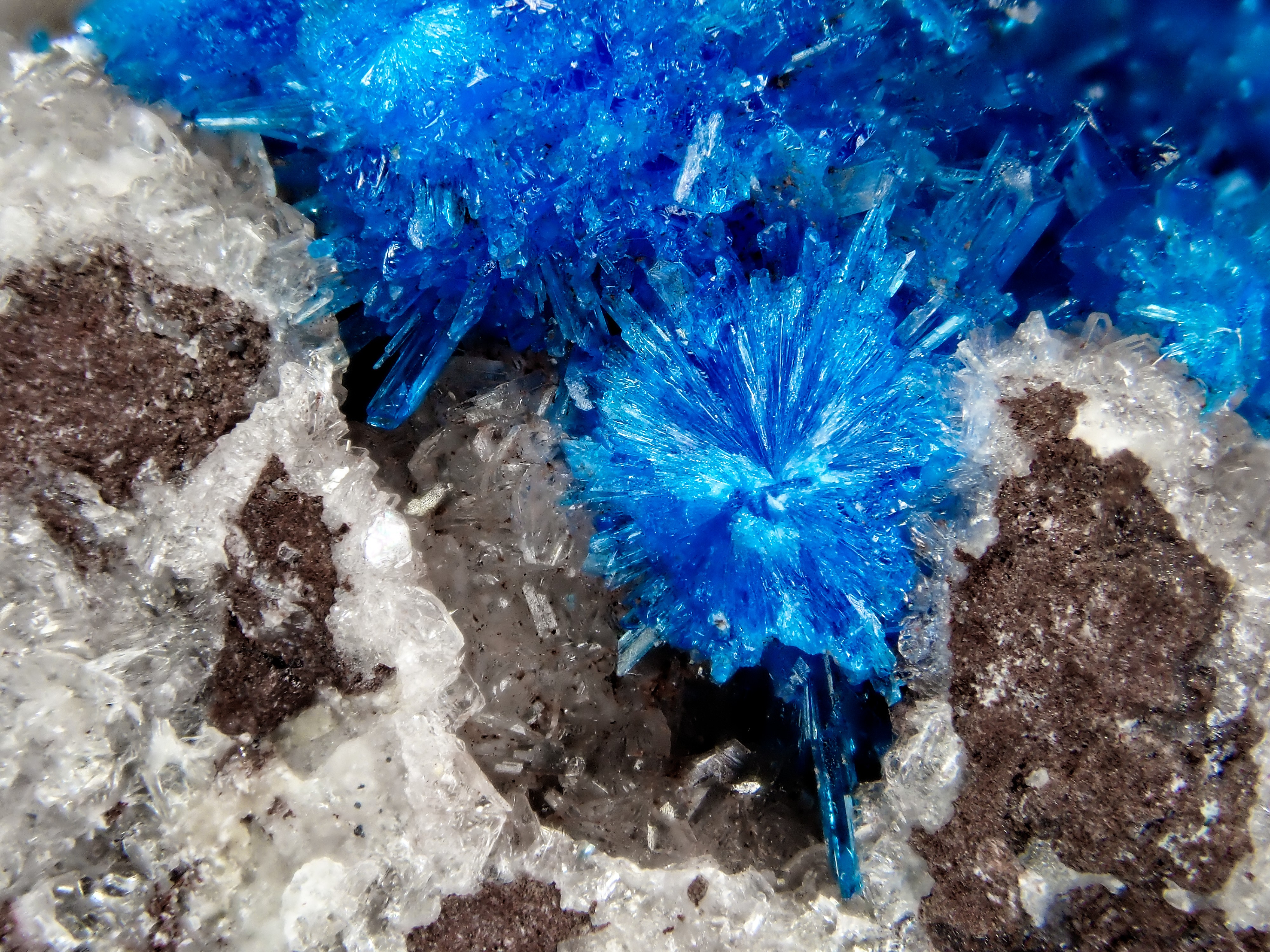 Pentagonite